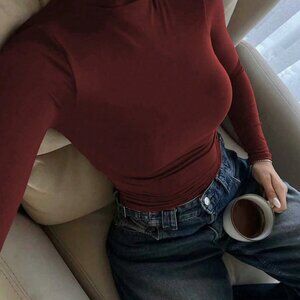 Burgundy Casual Women's Turtleneck Knit Undershirt